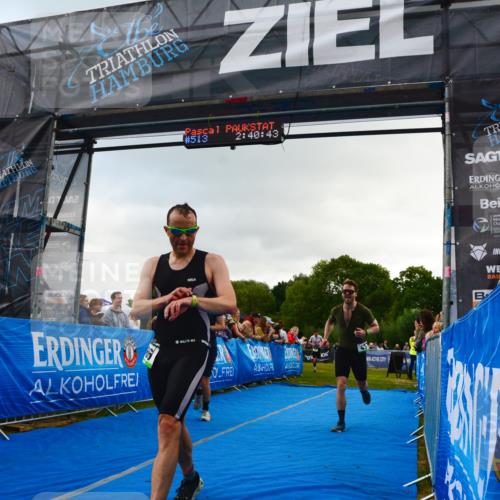 30.08.2026 - Elbe Triathlon Hamburg LAZAROV Photography http://msf.ph/oto/10080401 30.08.2026 11:10:53 Ziel 437, 541, 566, 666 meine-sportfotos.de