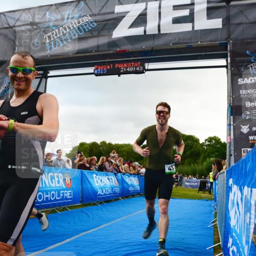 30.08.2026 - Elbe Triathlon Hamburg LAZAROV Photography http://msf.ph/oto/10080405 30.08.2026 11:10:54 Ziel 437, 541, 566, 666 meine-sportfotos.de