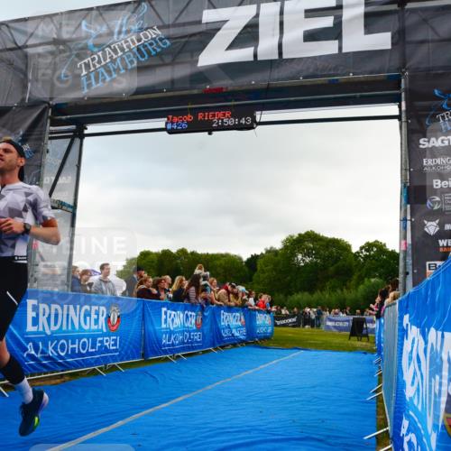 30.08.2026 - Elbe Triathlon Hamburg LAZAROV Photography http://msf.ph/oto/10080414 30.08.2026 11:10:58 Ziel 566 meine-sportfotos.de