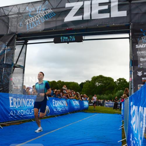30.08.2026 - Elbe Triathlon Hamburg LAZAROV Photography http://msf.ph/oto/10080427 30.08.2026 11:11:40 Ziel 638, 700 meine-sportfotos.de