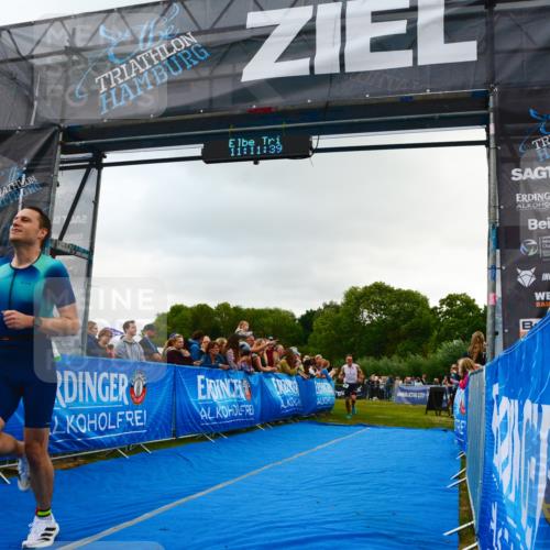 30.08.2026 - Elbe Triathlon Hamburg LAZAROV Photography http://msf.ph/oto/10080430 30.08.2026 11:11:40 Ziel 638, 700 meine-sportfotos.de