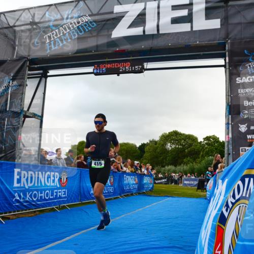 30.08.2026 - Elbe Triathlon Hamburg LAZAROV Photography http://msf.ph/oto/10080438 30.08.2026 11:11:55 Ziel 415, 558 meine-sportfotos.de