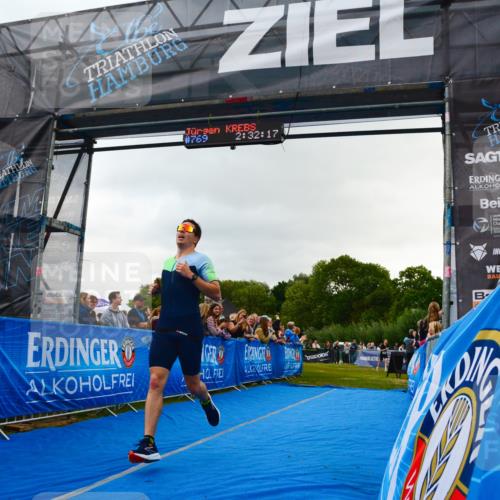 30.08.2026 - Elbe Triathlon Hamburg LAZAROV Photography http://msf.ph/oto/10080463 30.08.2026 11:12:19 Ziel 769, 1039 meine-sportfotos.de