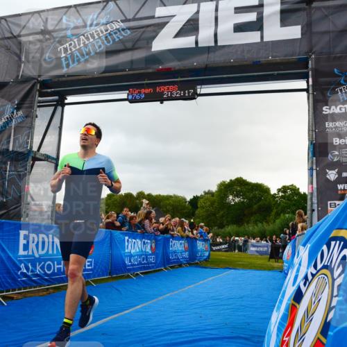 30.08.2026 - Elbe Triathlon Hamburg LAZAROV Photography http://msf.ph/oto/10080465 30.08.2026 11:12:20 Ziel 1039 meine-sportfotos.de