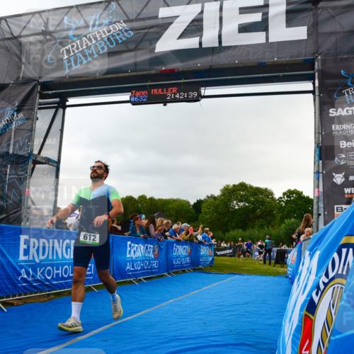 30.08.2026 - Elbe Triathlon Hamburg LAZAROV Photography http://msf.ph/oto/10080491 30.08.2026 11:12:42 Ziel 410, 612, 722, 1093 meine-sportfotos.de