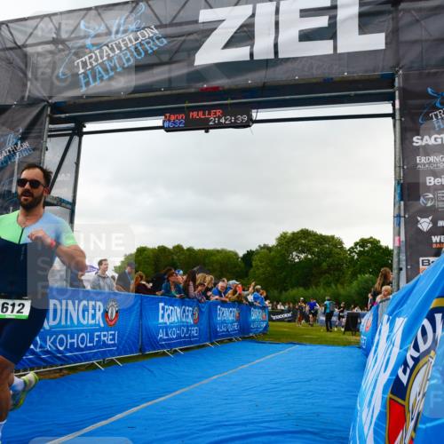 30.08.2026 - Elbe Triathlon Hamburg LAZAROV Photography http://msf.ph/oto/10080494 30.08.2026 11:12:43 Ziel 410, 612, 722, 1093 meine-sportfotos.de