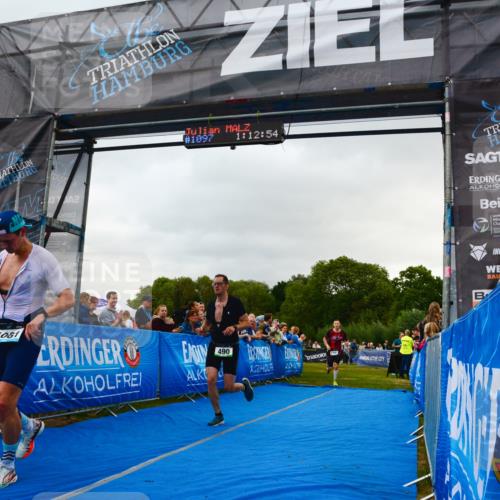 30.08.2026 - Elbe Triathlon Hamburg LAZAROV Photography http://msf.ph/oto/10080533 30.08.2026 11:13:08 Ziel 490, 651, 1061, 1197 meine-sportfotos.de