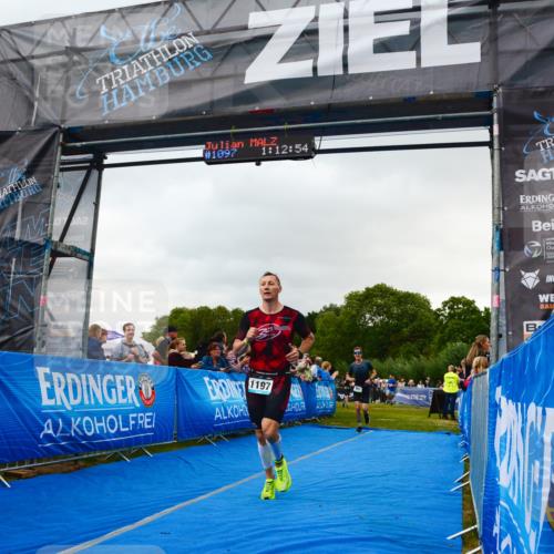 30.08.2026 - Elbe Triathlon Hamburg LAZAROV Photography http://msf.ph/oto/10080543 30.08.2026 11:13:10 Ziel 490, 651, 1061, 1197 meine-sportfotos.de