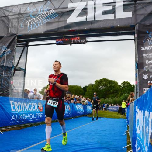 30.08.2026 - Elbe Triathlon Hamburg LAZAROV Photography http://msf.ph/oto/10080546 30.08.2026 11:13:11 Ziel 490, 611, 651, 1197 meine-sportfotos.de