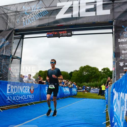 30.08.2026 - Elbe Triathlon Hamburg LAZAROV Photography http://msf.ph/oto/10080551 30.08.2026 11:13:13 Ziel 611, 651, 1197 meine-sportfotos.de