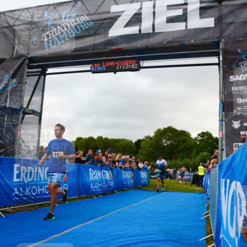30.08.2026 - Elbe Triathlon Hamburg LAZAROV Photography http://msf.ph/oto/10080557 30.08.2026 11:13:19 Ziel 611, 750 meine-sportfotos.de