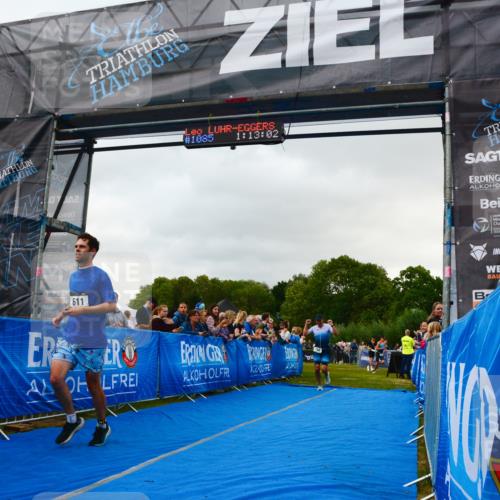 30.08.2026 - Elbe Triathlon Hamburg LAZAROV Photography http://msf.ph/oto/10080558 30.08.2026 11:13:20 Ziel 611, 750 meine-sportfotos.de