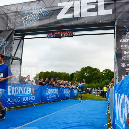 30.08.2026 - Elbe Triathlon Hamburg LAZAROV Photography http://msf.ph/oto/10080560 30.08.2026 11:13:20 Ziel 611, 750 meine-sportfotos.de