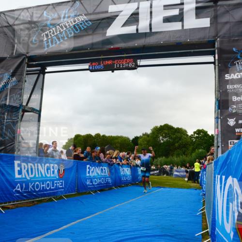 30.08.2026 - Elbe Triathlon Hamburg LAZAROV Photography http://msf.ph/oto/10080562 30.08.2026 11:13:20 Ziel 611, 750 meine-sportfotos.de