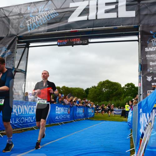30.08.2026 - Elbe Triathlon Hamburg LAZAROV Photography http://msf.ph/oto/10080574 30.08.2026 11:13:32 Ziel 560, 598, 620, 699, 752 meine-sportfotos.de