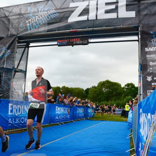 30.08.2026 - Elbe Triathlon Hamburg LAZAROV Photography http://msf.ph/oto/10080575 30.08.2026 11:13:32 Ziel 560, 598, 620, 699, 752 meine-sportfotos.de