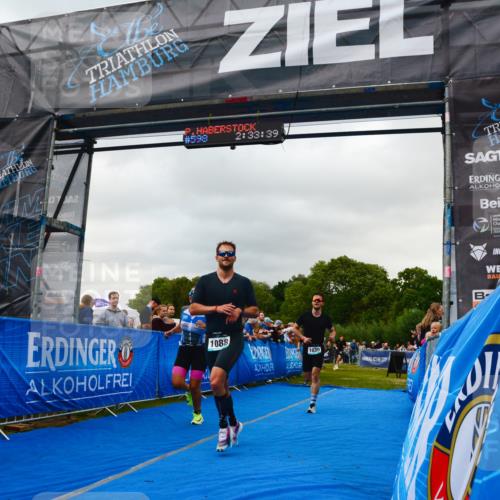30.08.2026 - Elbe Triathlon Hamburg LAZAROV Photography http://msf.ph/oto/10080603 30.08.2026 11:13:57 Ziel 731, 869, 1030, 1088 meine-sportfotos.de