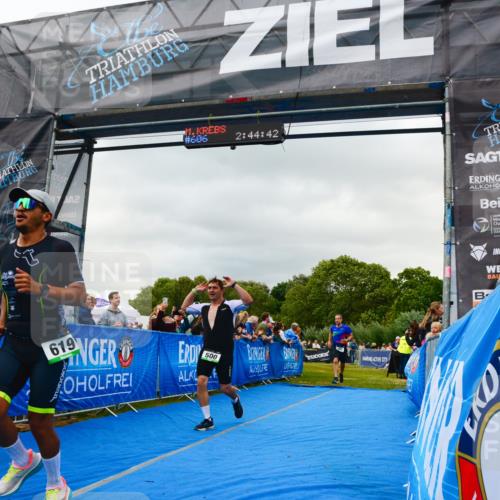 30.08.2026 - Elbe Triathlon Hamburg LAZAROV Photography http://msf.ph/oto/10080670 30.08.2026 11:14:55 Ziel 492, 500, 619 meine-sportfotos.de