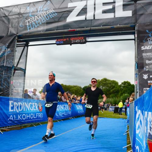 30.08.2026 - Elbe Triathlon Hamburg LAZAROV Photography http://msf.ph/oto/10080702 30.08.2026 11:15:34 Ziel 617, 647, 1027, 1080 meine-sportfotos.de