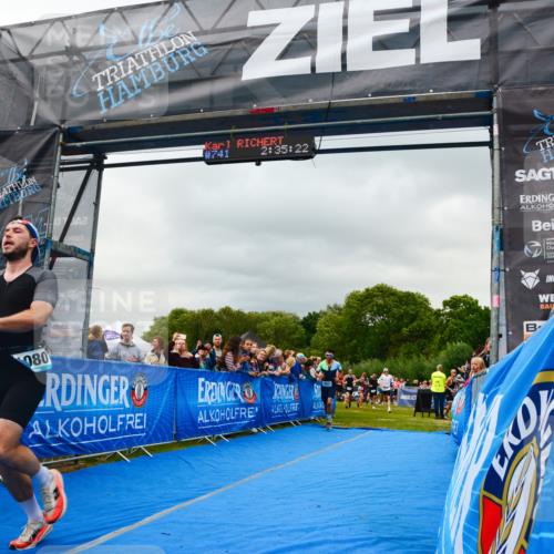 30.08.2026 - Elbe Triathlon Hamburg LAZAROV Photography http://msf.ph/oto/10080716 30.08.2026 11:15:41 Ziel 639, 994, 1027, 1047, 1056, 1080 meine-sportfotos.de
