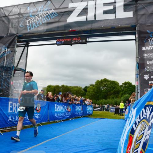 30.08.2026 - Elbe Triathlon Hamburg LAZAROV Photography http://msf.ph/oto/10080754 30.08.2026 11:15:54 Ziel 650, 1032, 1057, 1204 meine-sportfotos.de