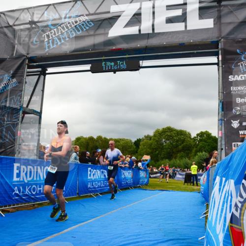 30.08.2026 - Elbe Triathlon Hamburg LAZAROV Photography http://msf.ph/oto/10080812 30.08.2026 11:16:59 Ziel 435, 526, 631, 997 meine-sportfotos.de