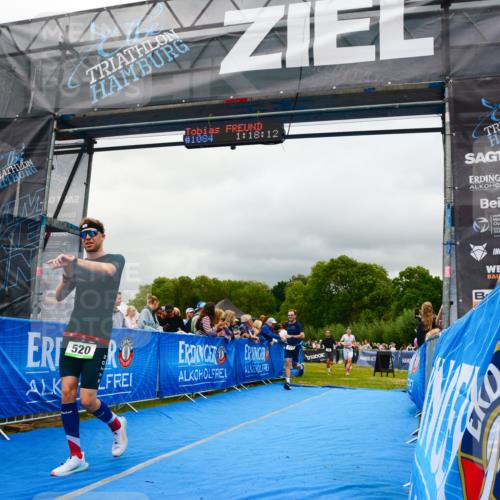 30.08.2026 - Elbe Triathlon Hamburg LAZAROV Photography http://msf.ph/oto/10080959 30.08.2026 11:18:22 Ziel 520, 548, 577, 1052 meine-sportfotos.de