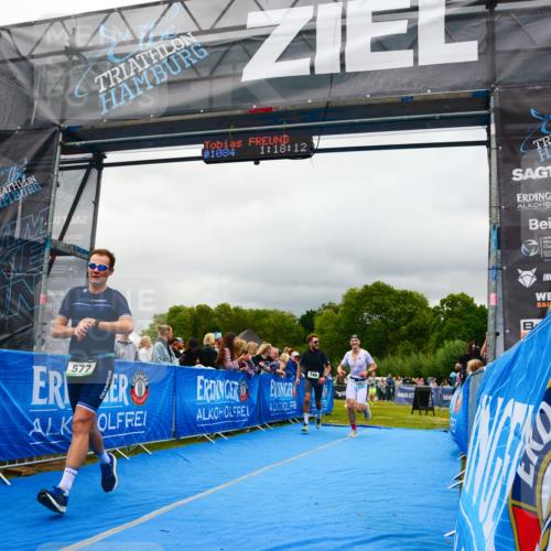 30.08.2026 - Elbe Triathlon Hamburg LAZAROV Photography http://msf.ph/oto/10080968 30.08.2026 11:18:24 Ziel 520, 548, 577, 1052 meine-sportfotos.de