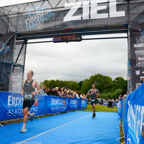 30.08.2026 - Elbe Triathlon Hamburg LAZAROV Photography http://msf.ph/oto/10081023 30.08.2026 11:18:56 Ziel 766, 1070 meine-sportfotos.de