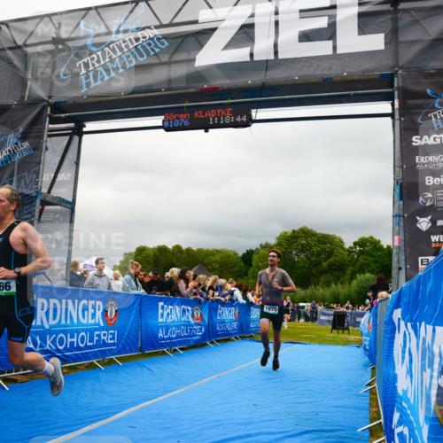 30.08.2026 - Elbe Triathlon Hamburg LAZAROV Photography http://msf.ph/oto/10081027 30.08.2026 11:18:57 Ziel 766, 1070 meine-sportfotos.de