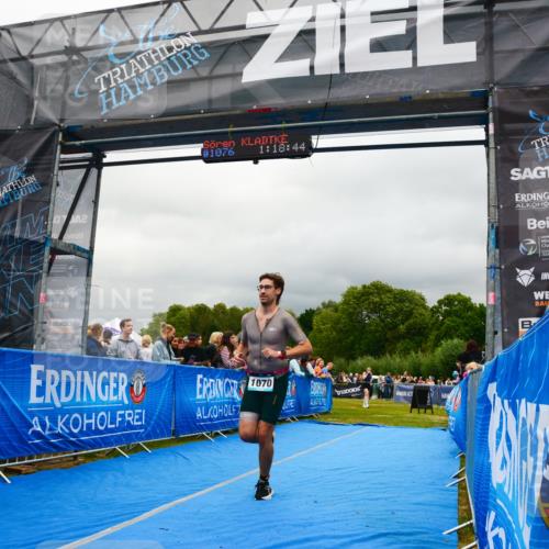 30.08.2026 - Elbe Triathlon Hamburg LAZAROV Photography http://msf.ph/oto/10081033 30.08.2026 11:18:57 Ziel 766, 1070 meine-sportfotos.de