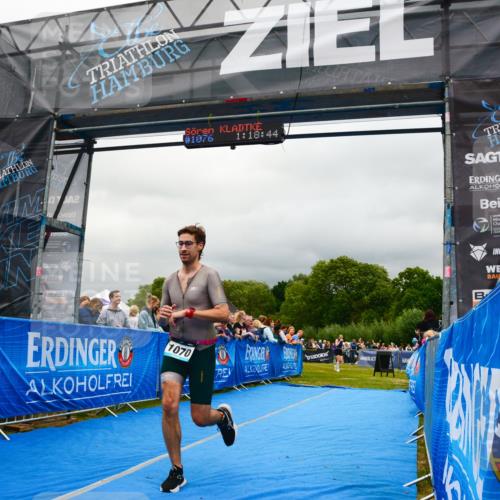 30.08.2026 - Elbe Triathlon Hamburg LAZAROV Photography http://msf.ph/oto/10081036 30.08.2026 11:18:58 Ziel 766, 1070 meine-sportfotos.de