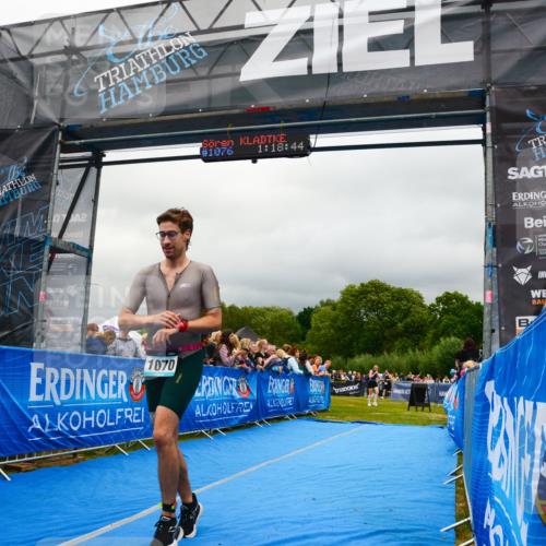 30.08.2026 - Elbe Triathlon Hamburg LAZAROV Photography http://msf.ph/oto/10081038 30.08.2026 11:18:58 Ziel 766, 1070 meine-sportfotos.de