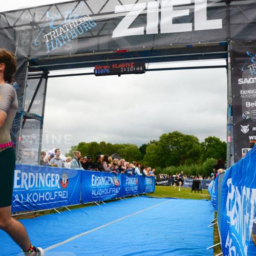 30.08.2026 - Elbe Triathlon Hamburg LAZAROV Photography http://msf.ph/oto/10081043 30.08.2026 11:18:58 Ziel 766, 1070 meine-sportfotos.de