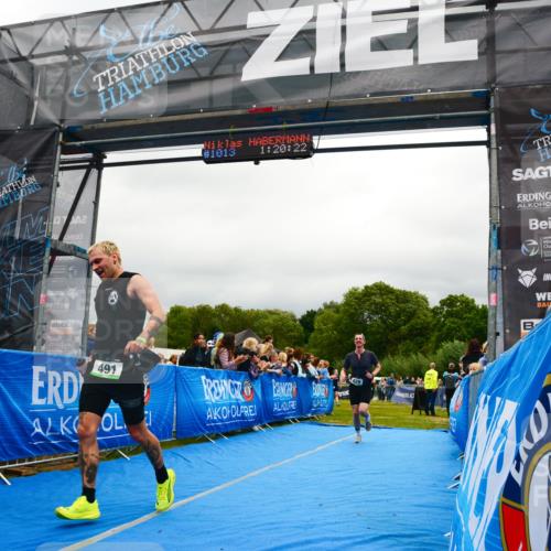 30.08.2026 - Elbe Triathlon Hamburg LAZAROV Photography http://msf.ph/oto/10081226 30.08.2026 11:20:33 Ziel 429, 491, 1101 meine-sportfotos.de