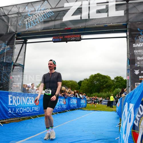 30.08.2026 - Elbe Triathlon Hamburg LAZAROV Photography http://msf.ph/oto/10081240 30.08.2026 11:20:35 Ziel 429, 491, 886, 1059, 1101 meine-sportfotos.de