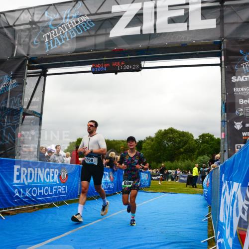 30.08.2026 - Elbe Triathlon Hamburg LAZAROV Photography http://msf.ph/oto/10081258 30.08.2026 11:20:44 Ziel 886, 1059 meine-sportfotos.de