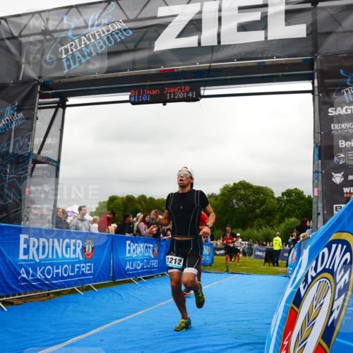 30.08.2026 - Elbe Triathlon Hamburg LAZAROV Photography http://msf.ph/oto/10081283 30.08.2026 11:21:01 Ziel 735, 1100, 1212, 1225 meine-sportfotos.de
