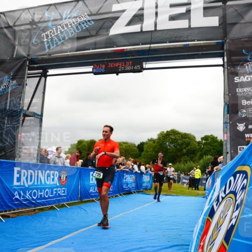 30.08.2026 - Elbe Triathlon Hamburg LAZAROV Photography http://msf.ph/oto/10081294 30.08.2026 11:21:02 Ziel 735, 1100, 1212, 1225 meine-sportfotos.de