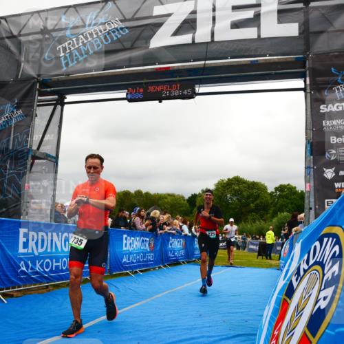 30.08.2026 - Elbe Triathlon Hamburg LAZAROV Photography http://msf.ph/oto/10081303 30.08.2026 11:21:03 Ziel 735, 1100, 1212, 1225 meine-sportfotos.de