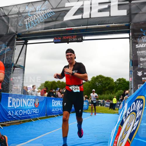 30.08.2026 - Elbe Triathlon Hamburg LAZAROV Photography http://msf.ph/oto/10081312 30.08.2026 11:21:04 Ziel 735, 1100, 1212, 1225, 1276 meine-sportfotos.de
