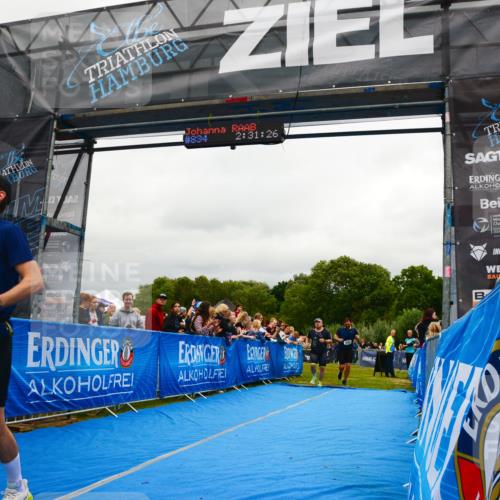30.08.2026 - Elbe Triathlon Hamburg LAZAROV Photography http://msf.ph/oto/10081409 30.08.2026 11:21:42 Ziel 283, 400, 540 meine-sportfotos.de