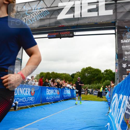 30.08.2026 - Elbe Triathlon Hamburg LAZAROV Photography http://msf.ph/oto/10081444 30.08.2026 11:21:52 Ziel 283, 561, 585, 991, 1063 meine-sportfotos.de