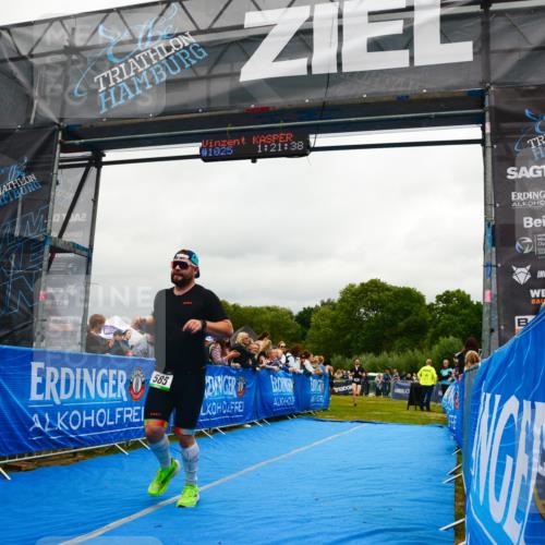 30.08.2026 - Elbe Triathlon Hamburg LAZAROV Photography http://msf.ph/oto/10081451 30.08.2026 11:21:55 Ziel 561, 585, 991, 1063 meine-sportfotos.de