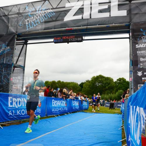30.08.2026 - Elbe Triathlon Hamburg LAZAROV Photography http://msf.ph/oto/10081495 30.08.2026 11:22:28 Ziel 589, 1009, 1035, 1069, 1102 meine-sportfotos.de
