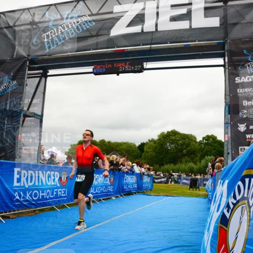 30.08.2026 - Elbe Triathlon Hamburg LAZAROV Photography http://msf.ph/oto/10081518 30.08.2026 11:22:36 Ziel 853, 1069, 1102 meine-sportfotos.de