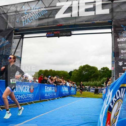 30.08.2026 - Elbe Triathlon Hamburg LAZAROV Photography http://msf.ph/oto/10081531 30.08.2026 11:22:43 Ziel 455, 853, 1210 meine-sportfotos.de