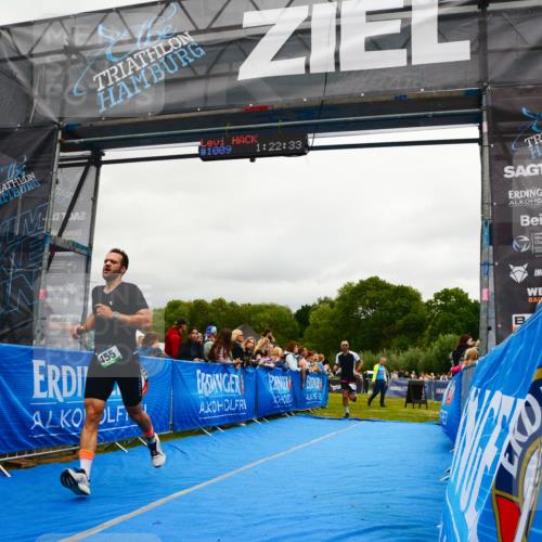 30.08.2026 - Elbe Triathlon Hamburg LAZAROV Photography http://msf.ph/oto/10081536 30.08.2026 11:22:46 Ziel 455, 853, 1210 meine-sportfotos.de