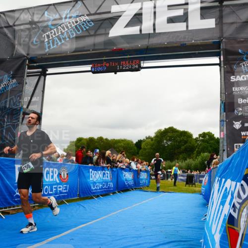 30.08.2026 - Elbe Triathlon Hamburg LAZAROV Photography http://msf.ph/oto/10081538 30.08.2026 11:22:47 Ziel 455, 1210 meine-sportfotos.de