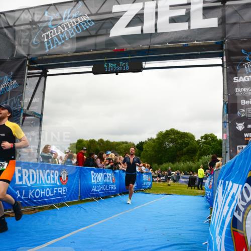 30.08.2026 - Elbe Triathlon Hamburg LAZAROV Photography http://msf.ph/oto/10081556 30.08.2026 11:23:20 Ziel 596, 693, 998, 1040, 1109 meine-sportfotos.de